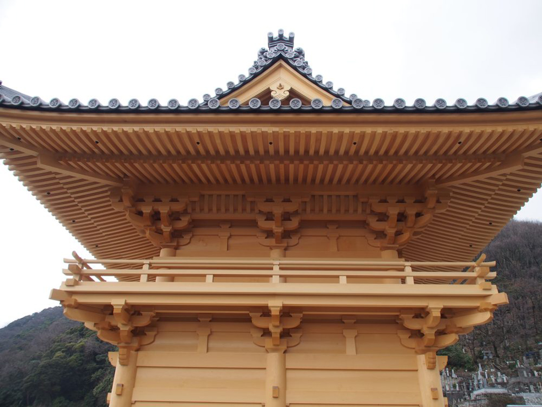 曹洞宗萬年山天徳寺　鐘楼門