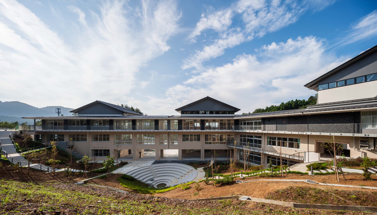 石巻市立雄勝小学校・雄勝中学校